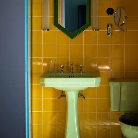 Les Deux Gares * París